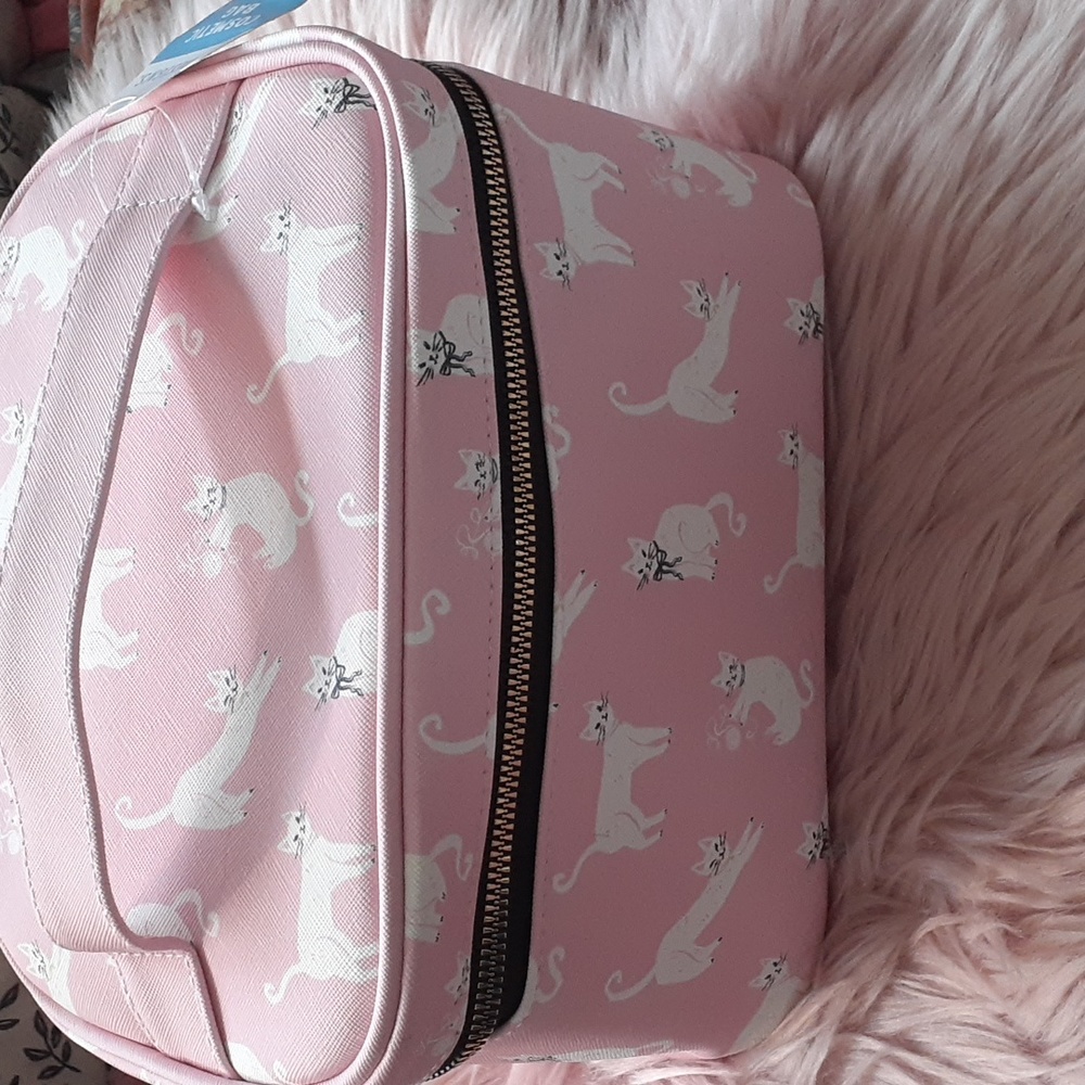 Brand New OCS DESIGNS BEAUTY COSMETIC BAG